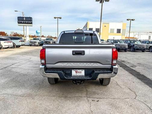 2018 Toyota Tacoma SR5
