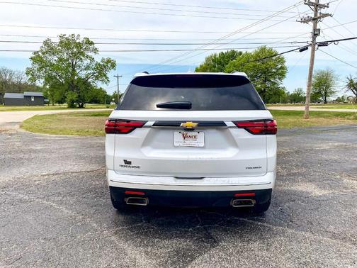 2023 Chevrolet Traverse Premier