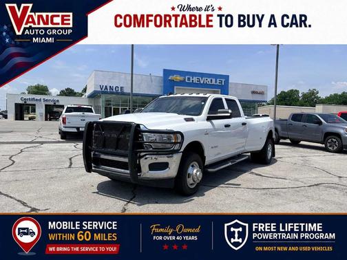 Bright White Clearcoat 2019 RAM 3500 Tradesman
