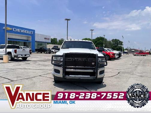 Bright White Clearcoat 2019 RAM 3500 Tradesman