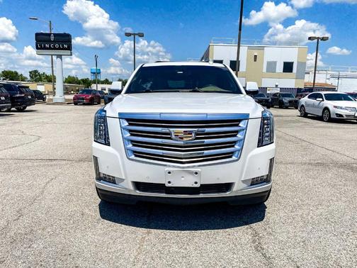 2018 Cadillac Escalade Platinum