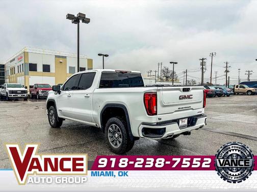 2024 GMC Sierra 1500 AT4