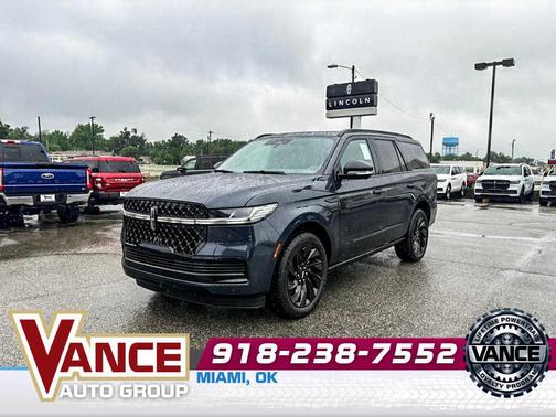 Flight Blue 2026 Lincoln Navigator Reserve