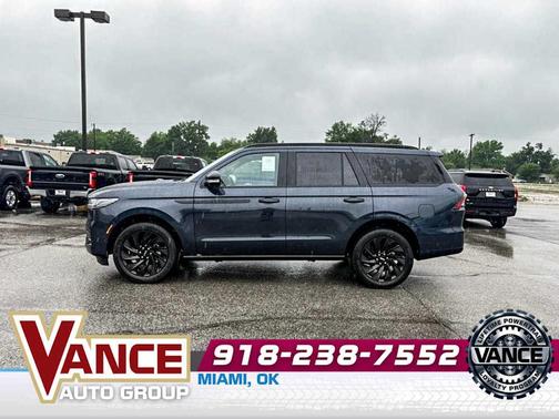 Flight Blue 2026 Lincoln Navigator Reserve