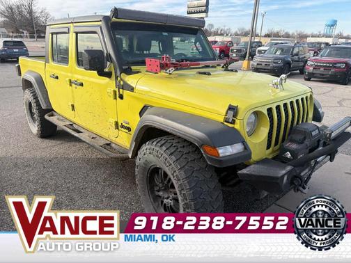 2023 Jeep Gladiator Sport