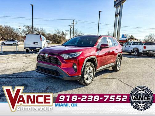 2020 Toyota RAV4 Hybrid XLE