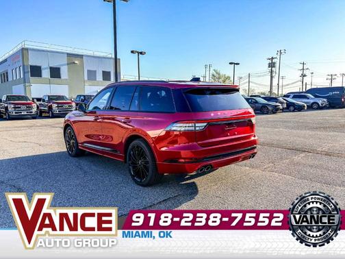 Red Carpet Metallic Tinted Clearcoat 2026 Lincoln Aviator Reserve AWD