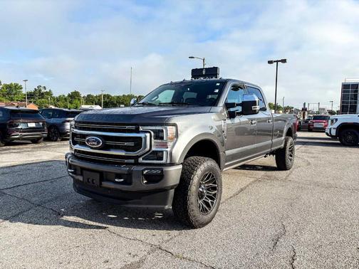 2022 Ford F-350 Platinum