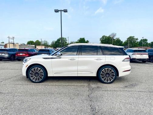 2022 Lincoln Aviator Black Label AWD