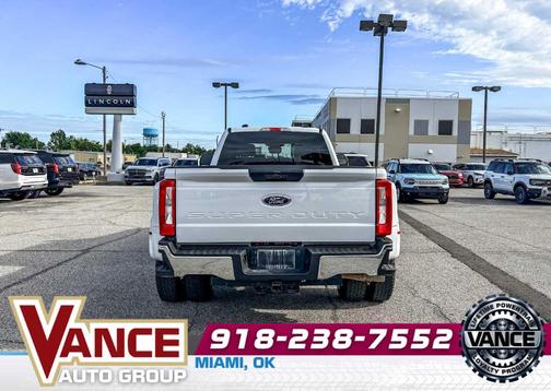Oxford White 2025 Ford F-350 XLT