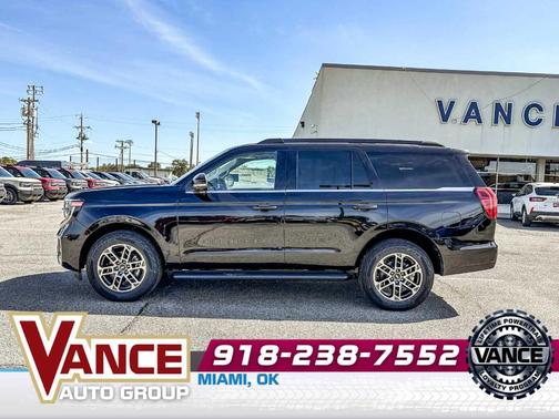 Agate Black Metallic 2025 Ford Expedition Active