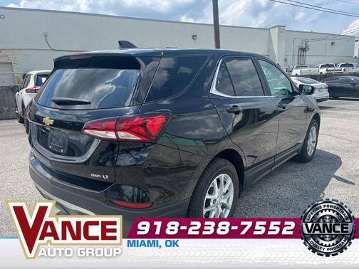 Mosaic Black Metallic 2023 Chevrolet Equinox 1LT