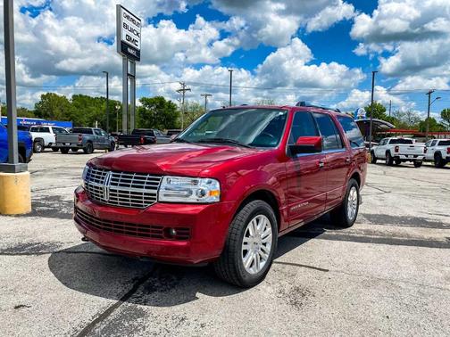 2013 Lincoln Navigator Base