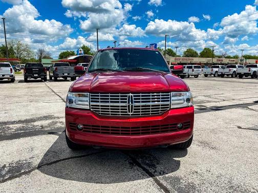 2013 Lincoln Navigator Base