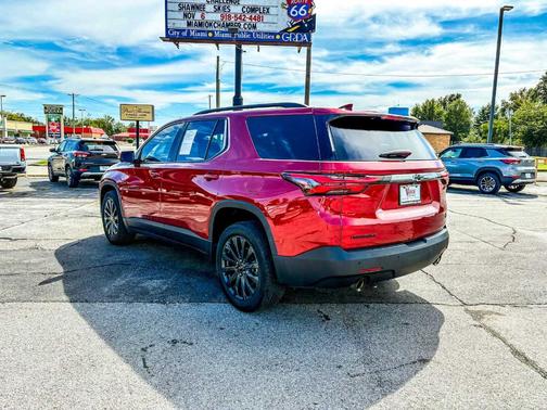 2022 Chevrolet Traverse RS