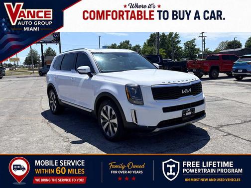 Glacial White Pearl 2022 Kia Telluride S
