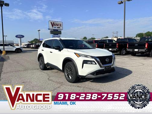 Glacier White 2022 Nissan Rogue S