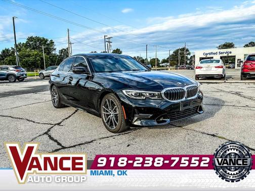 2019 BMW 330 i