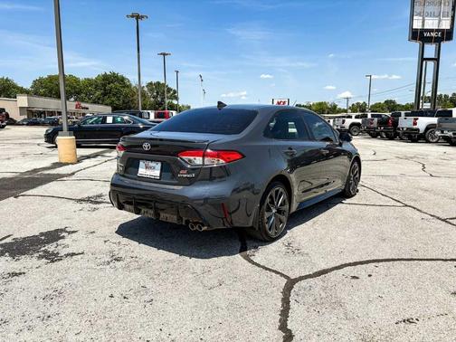 2024 Toyota Corolla Hybrid SE