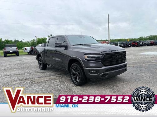 Granite Crystal Clearcoat Metallic 2024 RAM 1500 Limited