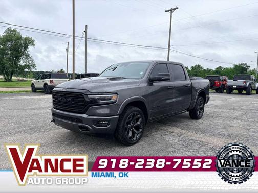 Granite Crystal Clearcoat Metallic 2024 RAM 1500 Limited