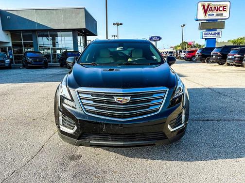 2017 Cadillac XT5 Base