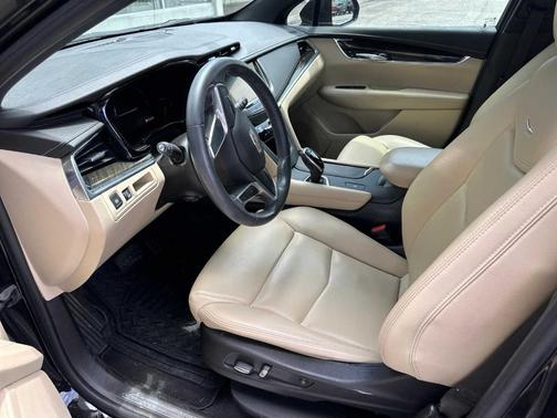 2017 Cadillac XT5 Base