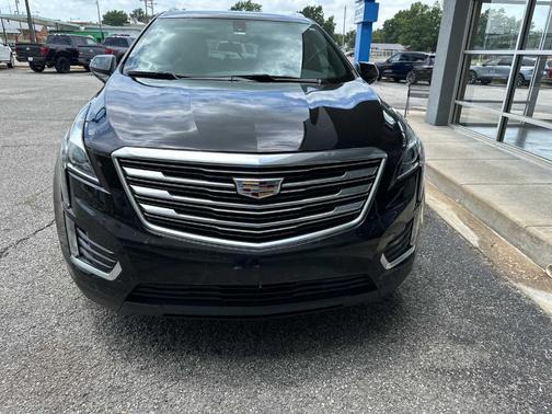 2017 Cadillac XT5 Base