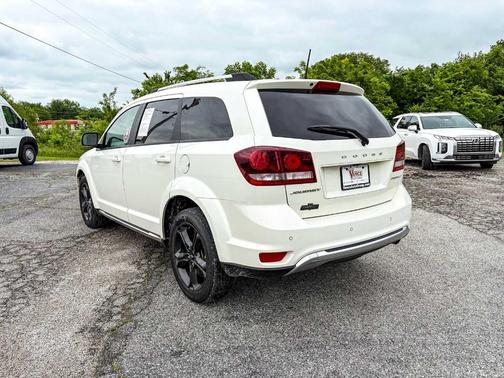 2020 Dodge Journey Crossroad