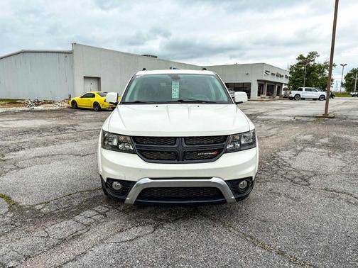 2020 Dodge Journey Crossroad