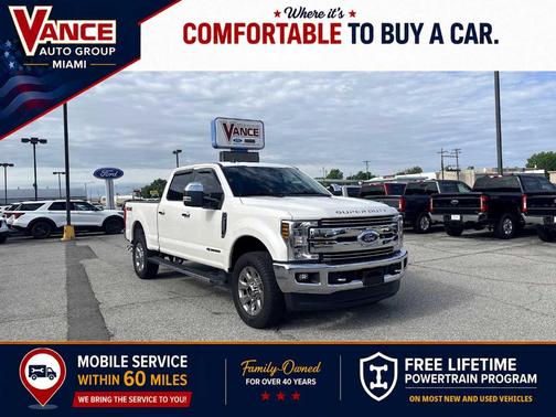 White Platinum Tri-Coat Metallic 2019 Ford F-250 Lariat