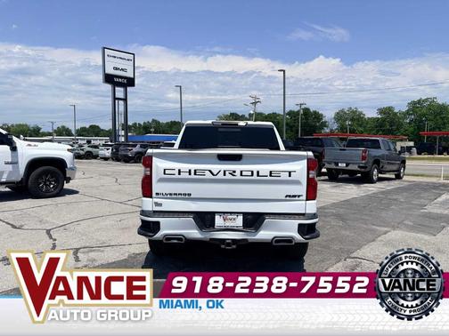Summit White 2023 Chevrolet Silverado 1500 RST