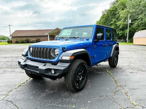 2025 Jeep Wrangler Sport