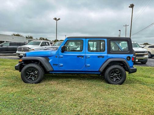 2025 Jeep Wrangler Sport