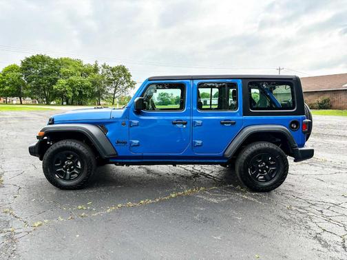 2025 Jeep Wrangler Sport