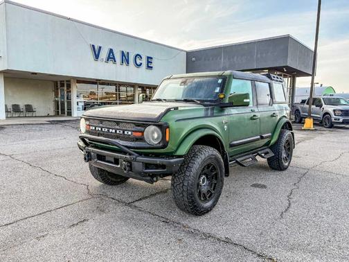 2022 Ford Bronco Outer Banks