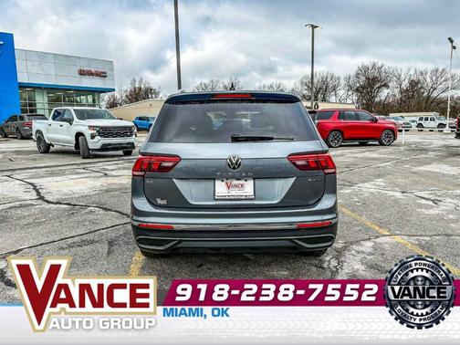 2024 Volkswagen Tiguan 2.0T SE