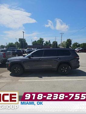 Metallic 2025 Jeep Grand Cherokee L Laredo