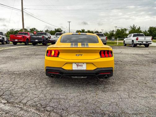 2024 Ford Mustang GT Premium