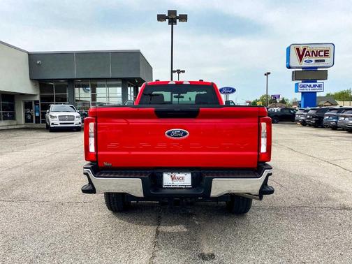 2025 Ford F-350 XLT