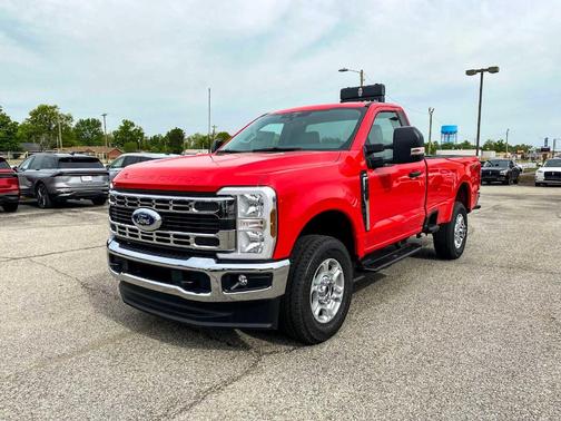 2025 Ford F-350 XLT
