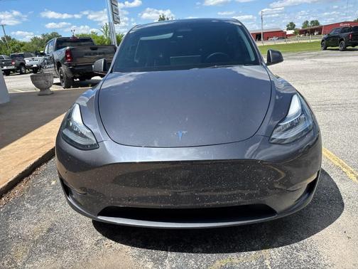 2022 Tesla Model Y Long Range