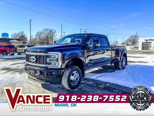 2025 Ford F-350 Lariat Super Duty