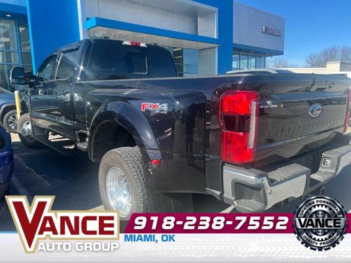 2025 Ford F-350 Lariat Super Duty