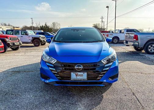 2024 Nissan Versa 1.6 SV