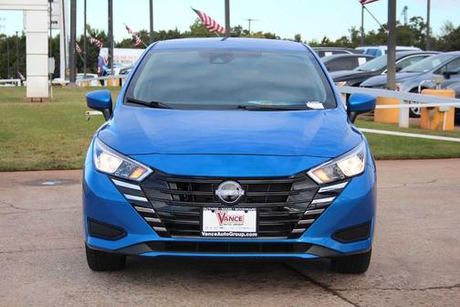 2024 Nissan Versa 1.6 SV