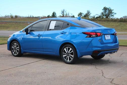 2024 Nissan Versa 1.6 SV