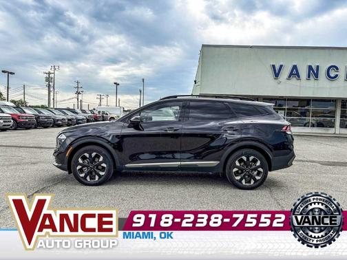 Ebony Black 2023 Kia Sportage X-Line