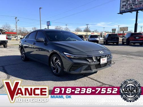 2025 Hyundai ELANTRA SEL Convenience