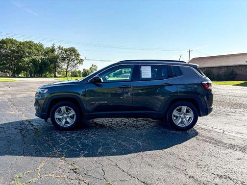 2022 Jeep Compass Latitude